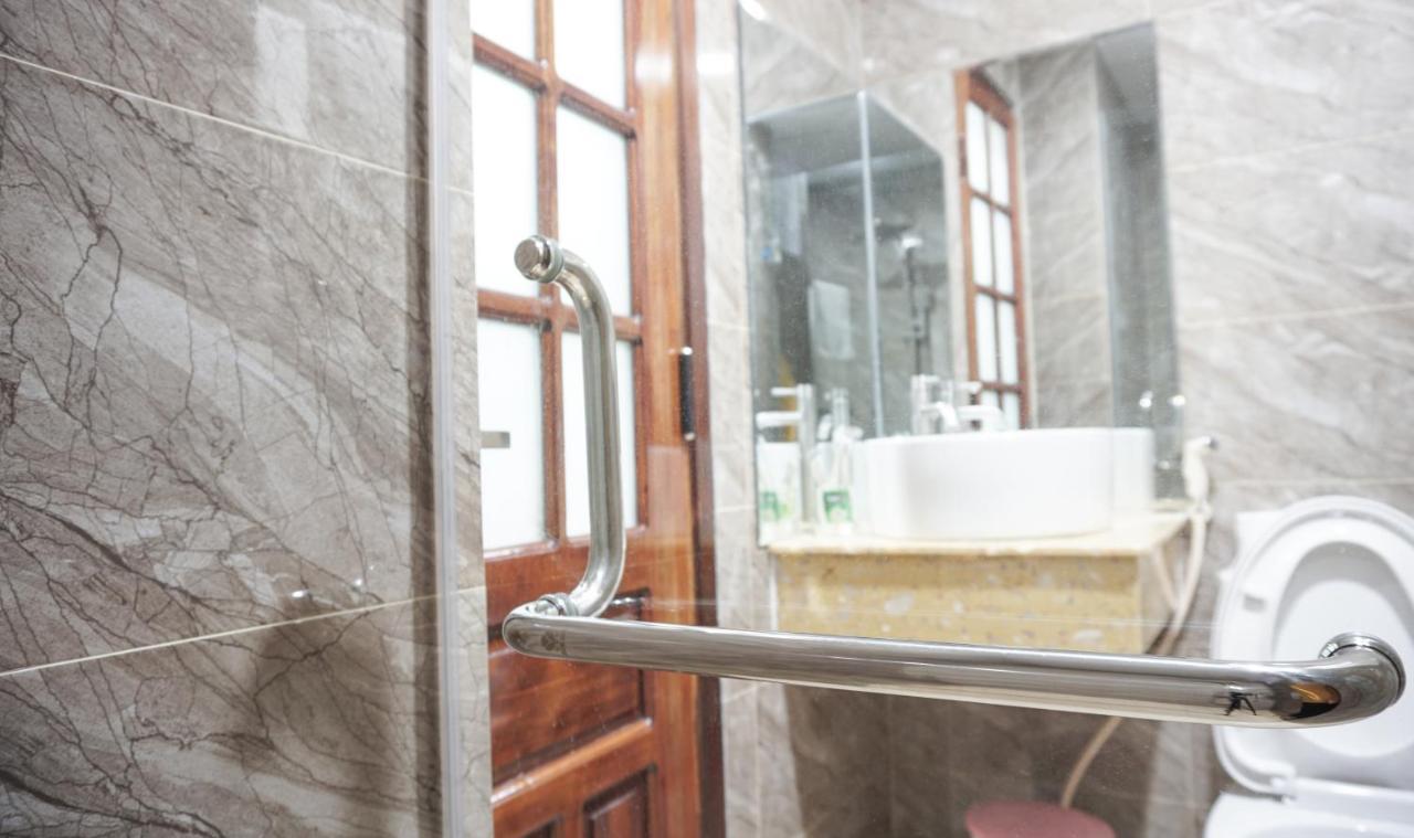 Hung Long Hostel Hue Zewnętrze zdjęcie