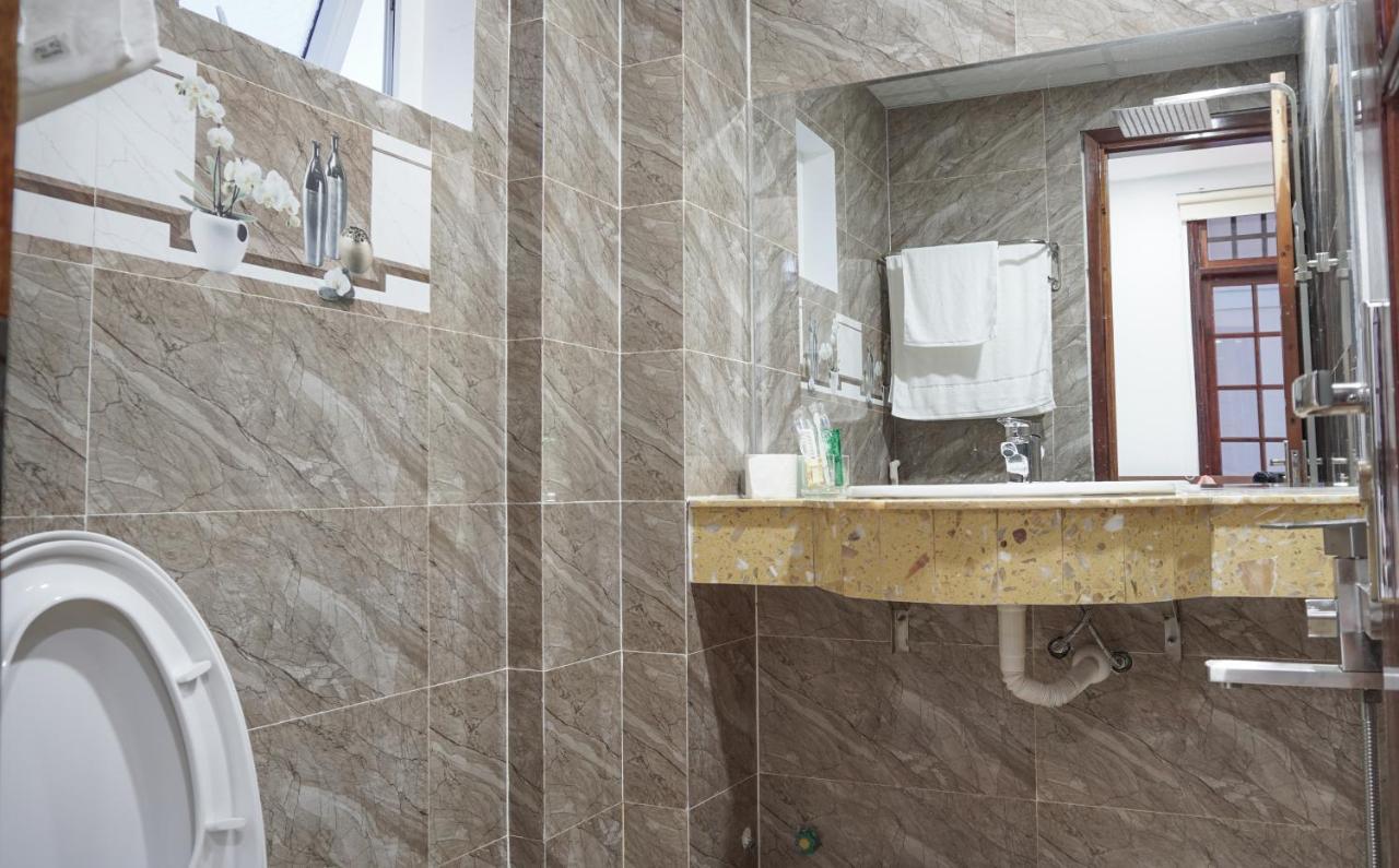Hung Long Hostel Hue Zewnętrze zdjęcie